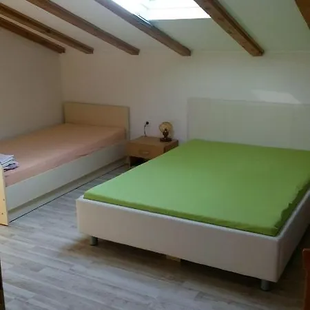 Appartement Gogi *